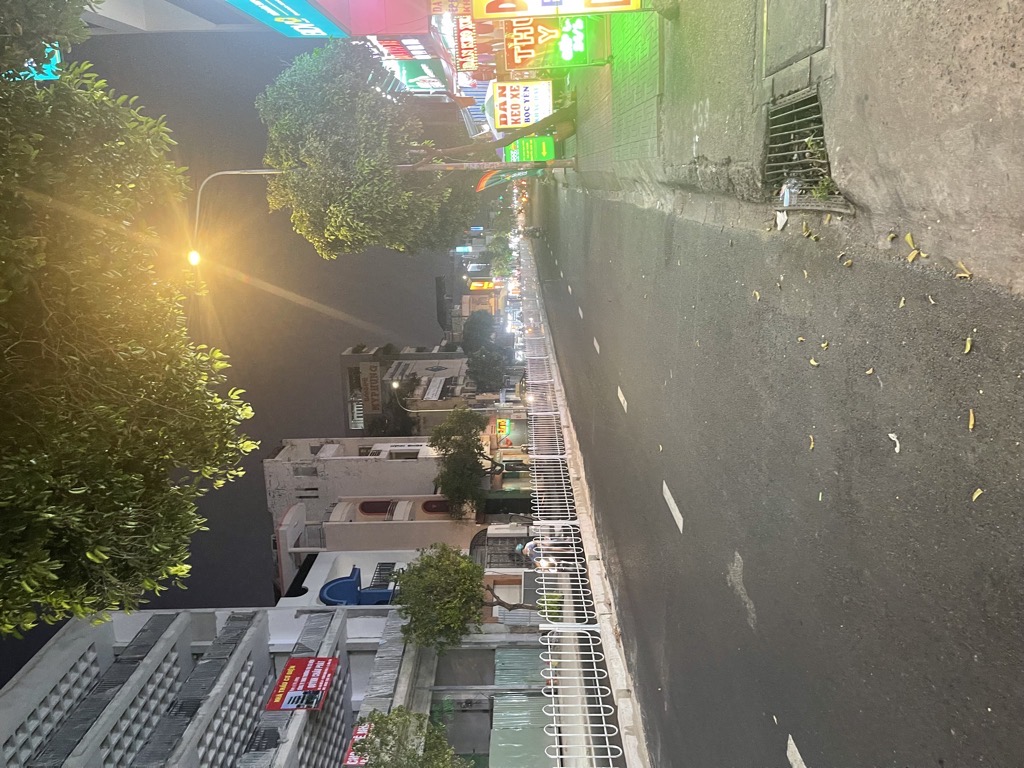 BÁN GẤP NHÀ MTKD SÁT KINH DƯƠNG VƯƠNG ĐƯỜNG 10M 4PN NHỈNH 6 TỶ