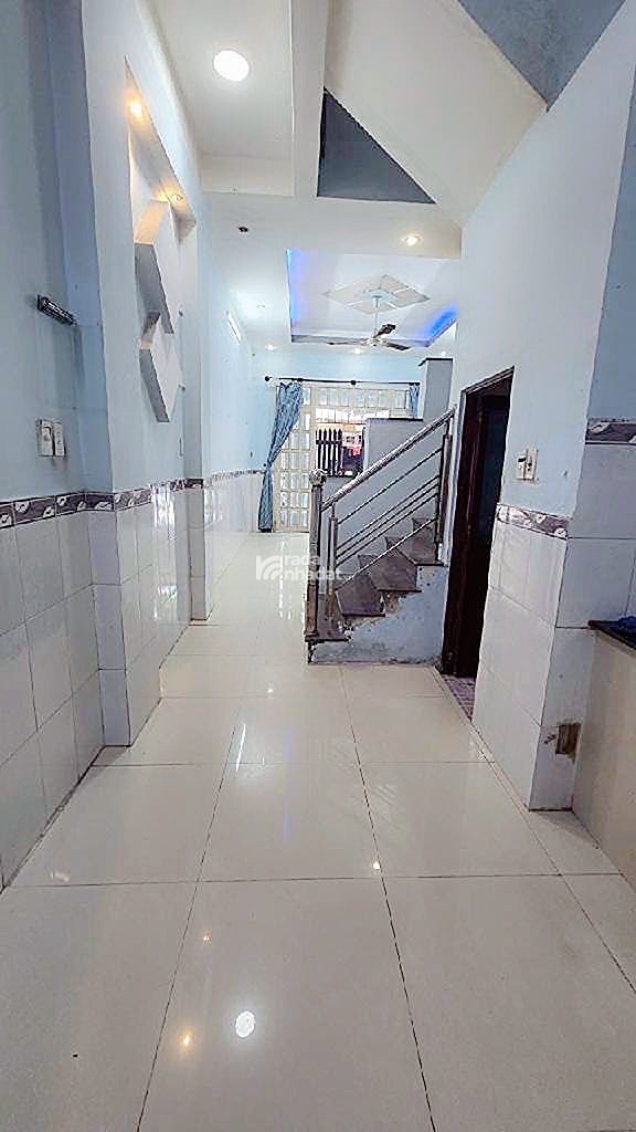 bán nhà đường hương lộ 3 gần AEON tân phú