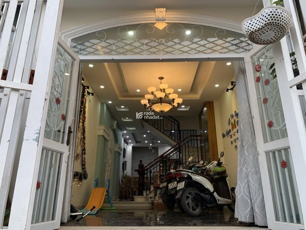 NHÀ ĐẸP 4 TẦNG, HẺM XE HƠI 1135 HUỲNH TẤN PHÁT, P. PHÚ THUẬN, QUẬN 7, 55M2, NHỈNH 8T