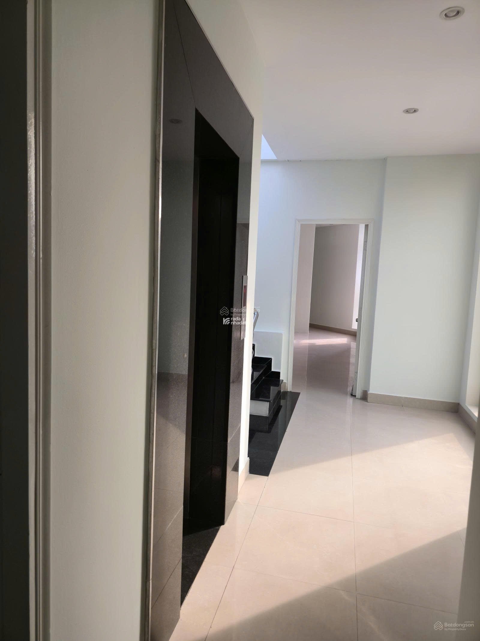  BÁN NHÀ GÓC 2 MẶT TIỀN CỘNG HÒA, QUẬN TÂN BÌNH 