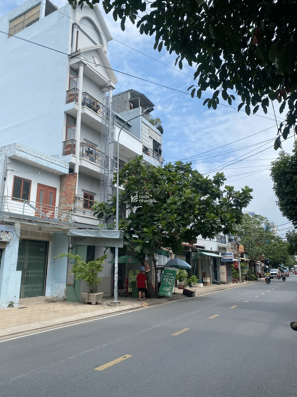 CHỈ 17,9 TỶ,NHÀ 4 TẦNG MẶT TIỀN KINH DOANH NGUYỄN HỮU TIẾN