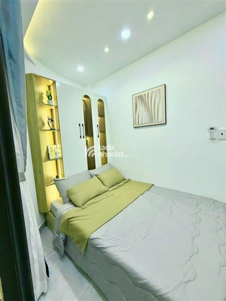 HẺM XE HƠI SÁT VÁCH. HOÀNG HOA THÁM, BÌNH THẠNH, 2 TẦNG Ở NGAY. GIẢM 550TR CHỈ CÒN 3.75T TL 