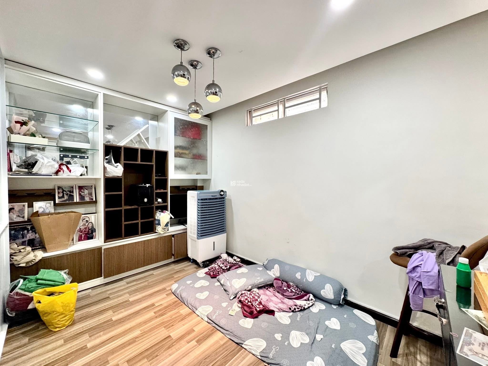 SIÊU PHẨM 5 TẦNG FULL NỘI THẤT - HXH - NGUYỄN CÔNG HOAN - PHAN XÍCH LONG - DTCN:160M2 - NHỈNH 8 TỶ