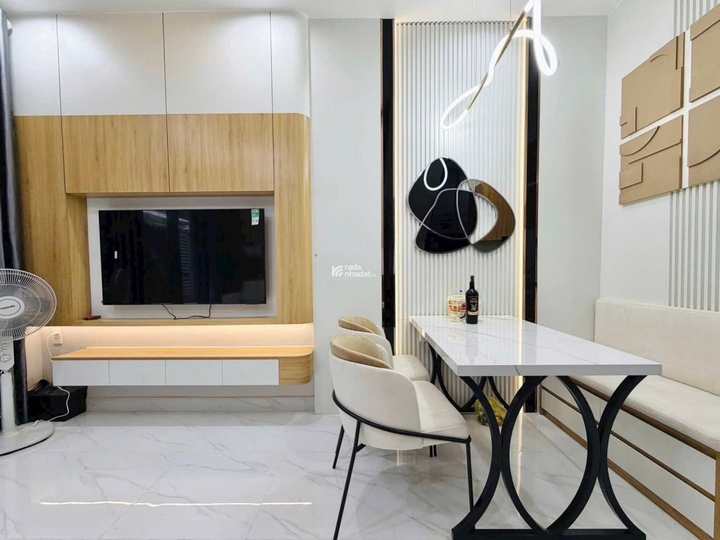 Bán nhà chính chủ gửi , diện tích 33m2 đường Hoàng Văn Thụ P4 Q Tân Bình 1tỷ740 , 2 PN , sổ riêng