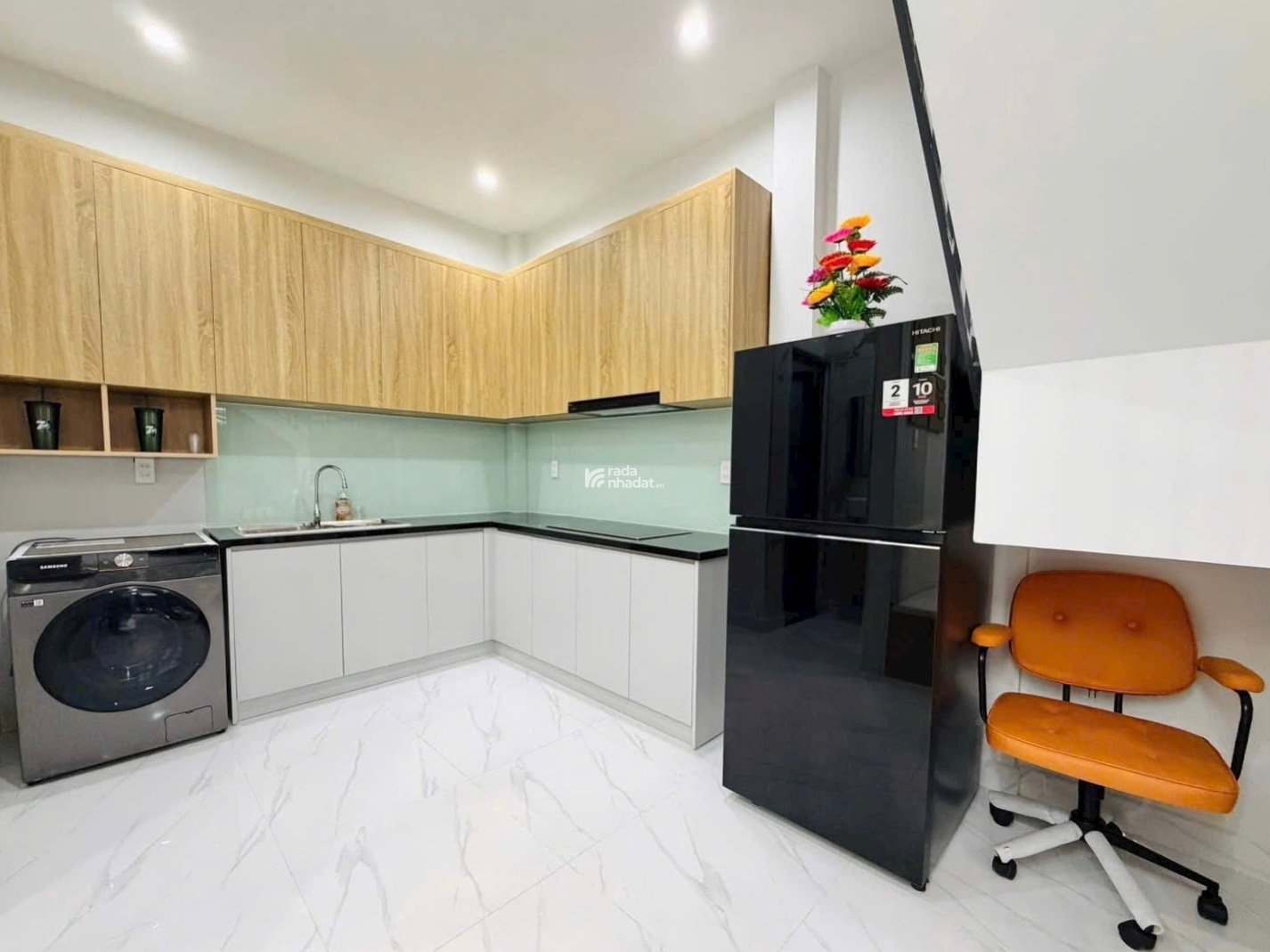 Bán nhà chính chủ gửi , diện tích 33m2 đường Hoàng Văn Thụ P4 Q Tân Bình 1tỷ740 , 2 PN , sổ riêng