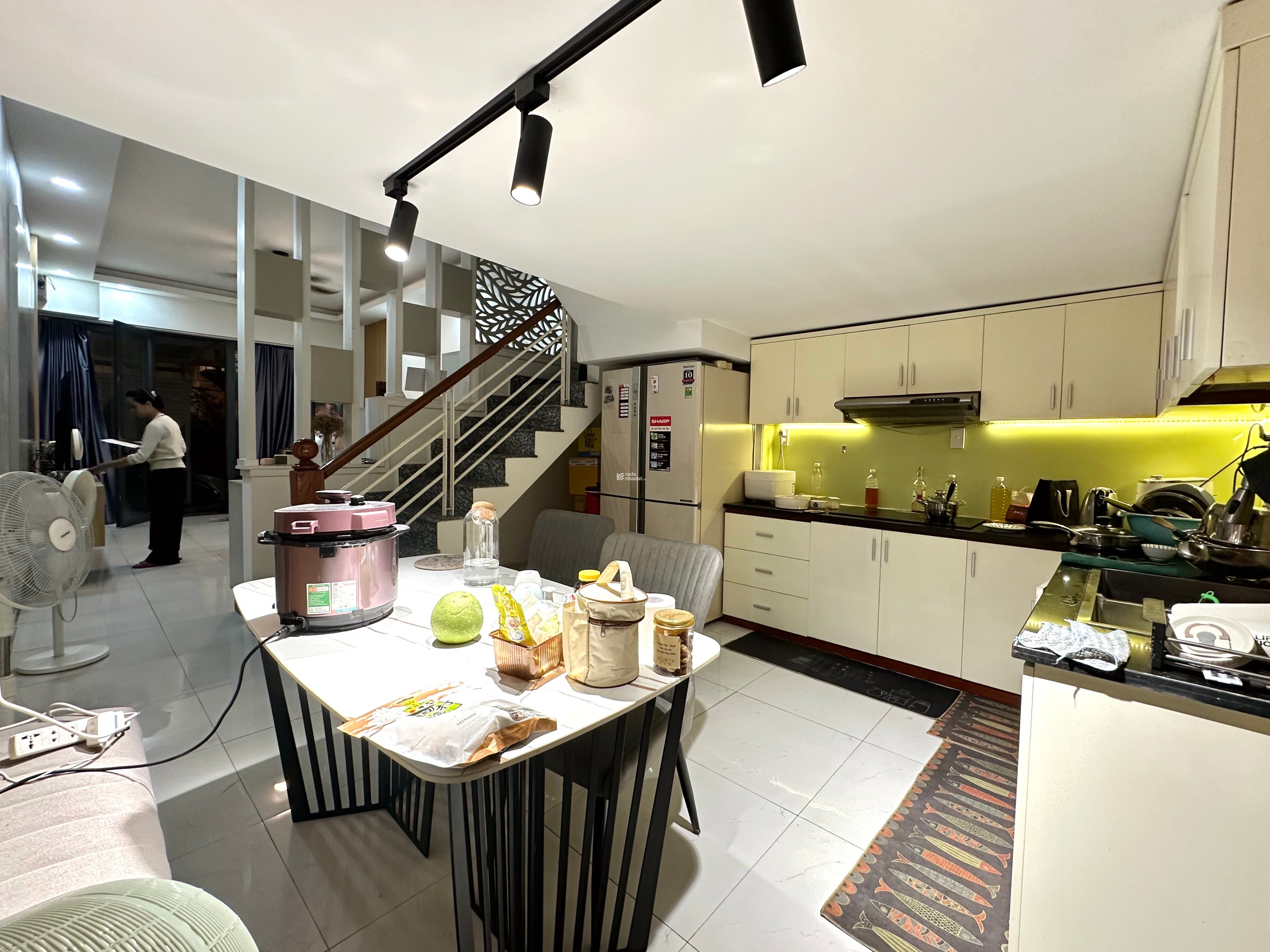 HẺM NHỰA 8M KINH DOANH - Ô TÔ TRÁNH - NHÀ ĐẸP 4 TẦNG 64m2 FULL NỘI THẤT - 12.5 TỶ