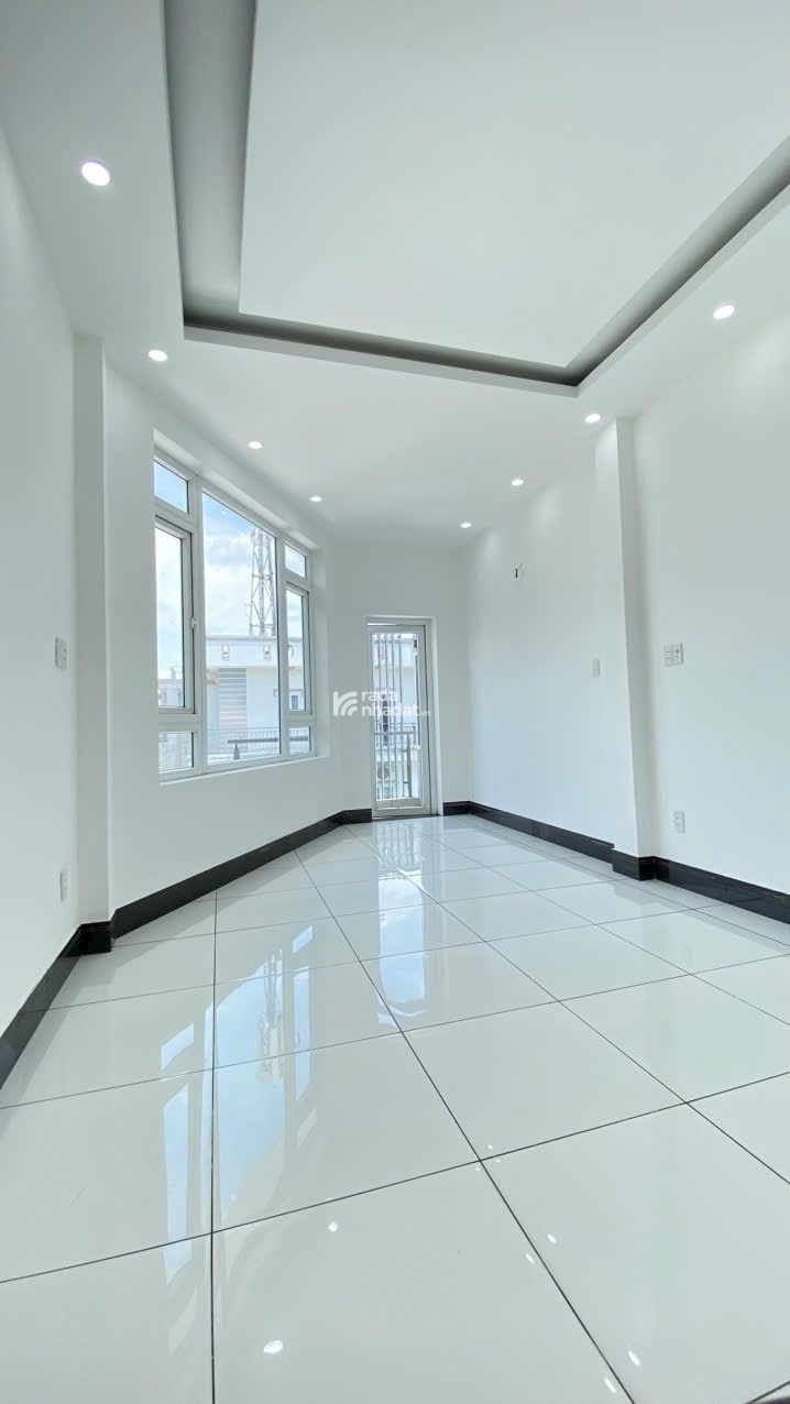 Lô Góc Siêu Đẹp - Nhà 4 Tầng Full Công Năng Tiện Ích Ngay Chợ Vạn Nguyên F15 Quận 8