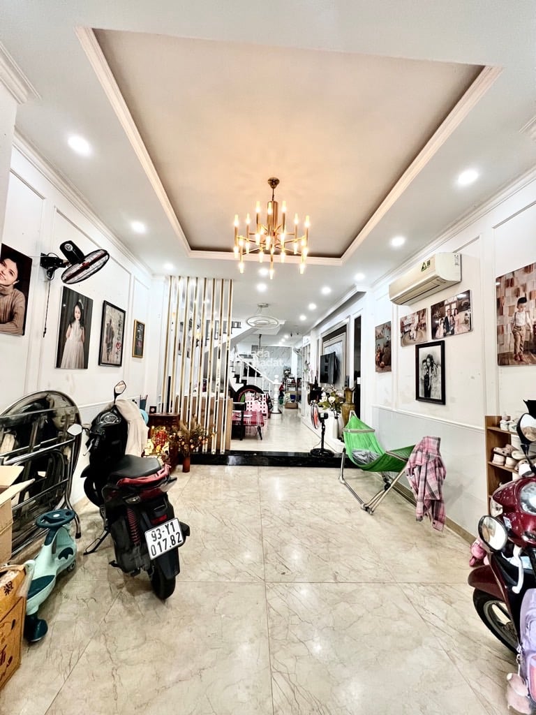 NHÀ 4 TẦNG - 64M2 - KHU PHÂN LÔ ĐỒNG BỘ TÂN SƠN NHÌ