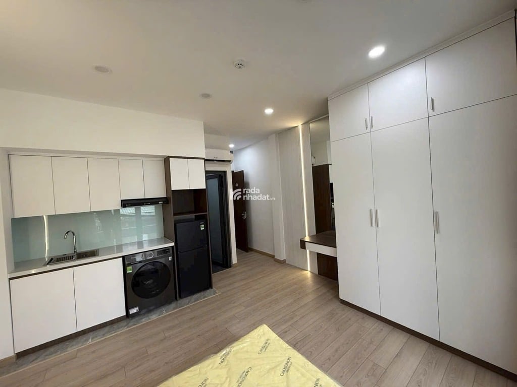 Bán CHDV Võ Thành Trang -Bảy Hiền -Tân Bình  DT : 70M2  3 tầng  4.2 17 GIÁ  13.8 tỷ TL