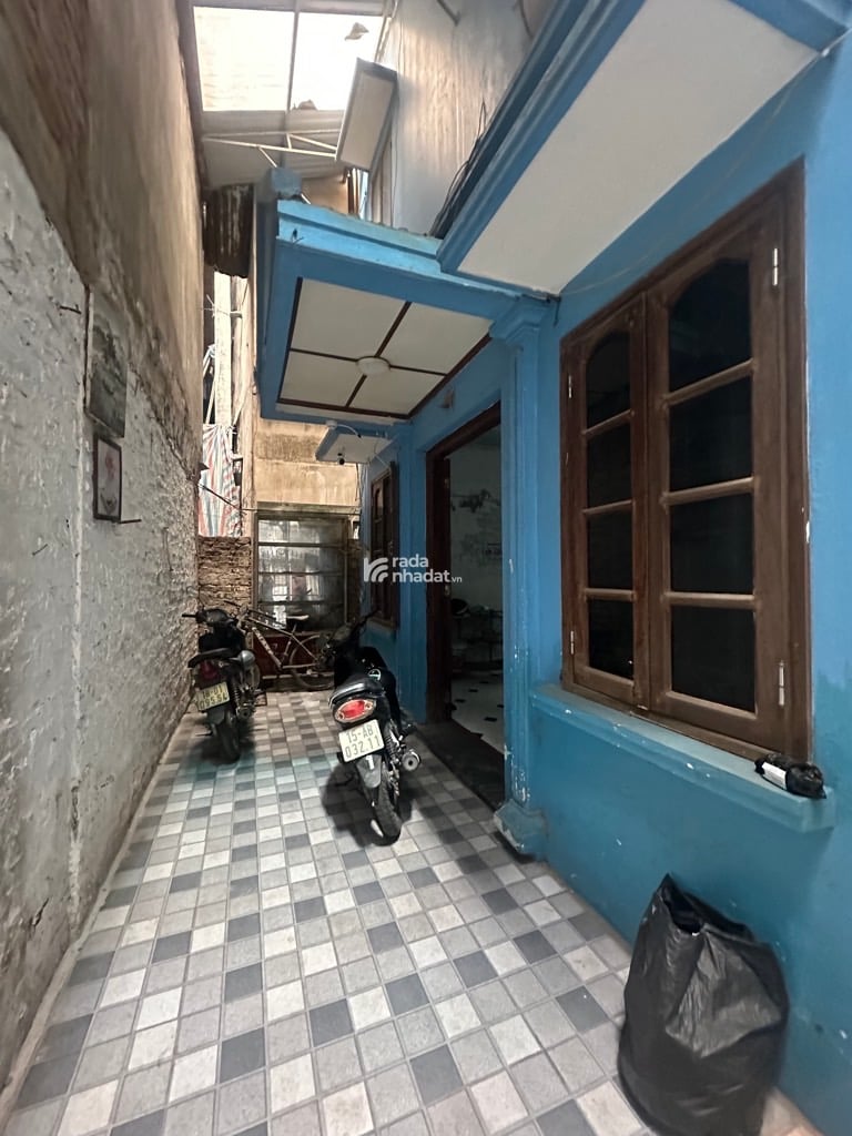 NHỈNH 13 TỶ - NGÕ 68 CẦU GIẤY - NHÀ 60M2 THOÁNG GẦN PHỐ - SÂN RỘNG ĐỂ XE THOẢI MÁI 