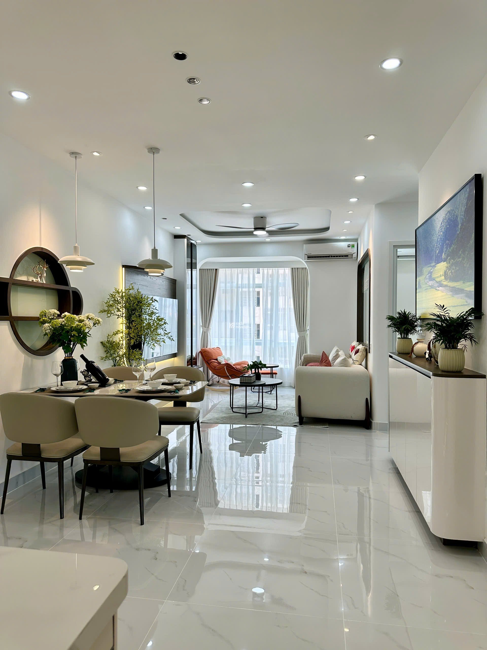 Bán nhanh căn hộ Sky garden 3, PMH, Q7, DT 74m2, Tk 3PN nhà mới đẹp, giá chỉ 6,1 tỷ 