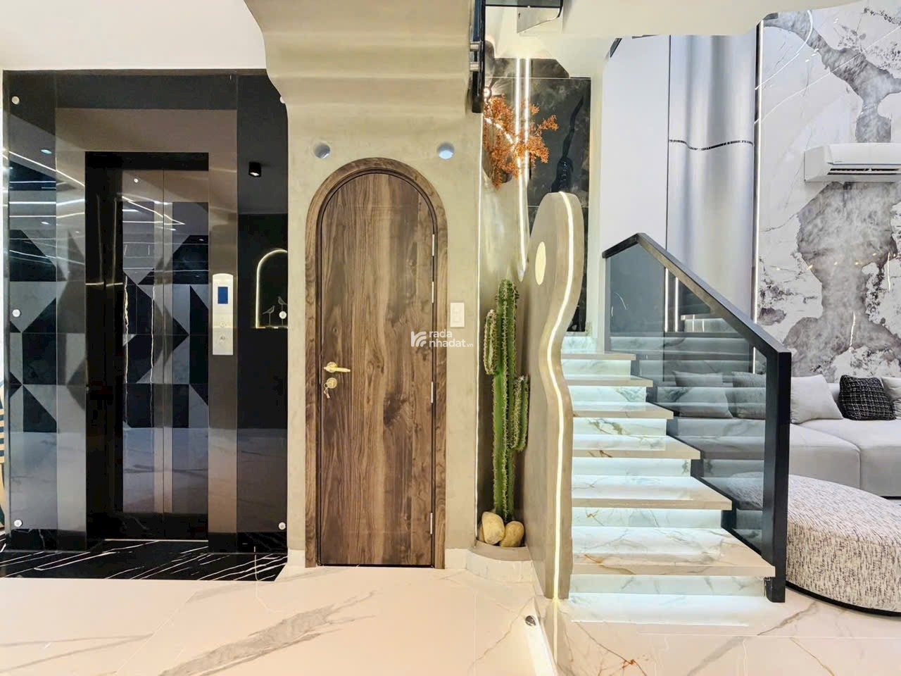 Chủ kẹt nên bán gấp nhà diện tích 66,6m2 giá 3tỷ8 đường Lê Văn Việt Phường Long Thạnh Mỹ Thủ Đức