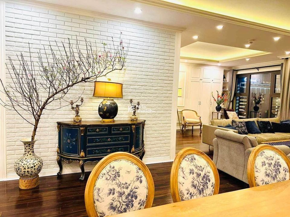 Căn hộ góc, 3 phòng ngủ, view đẹp ở tòa D'. Le Roi Soleil Xuân Diệu