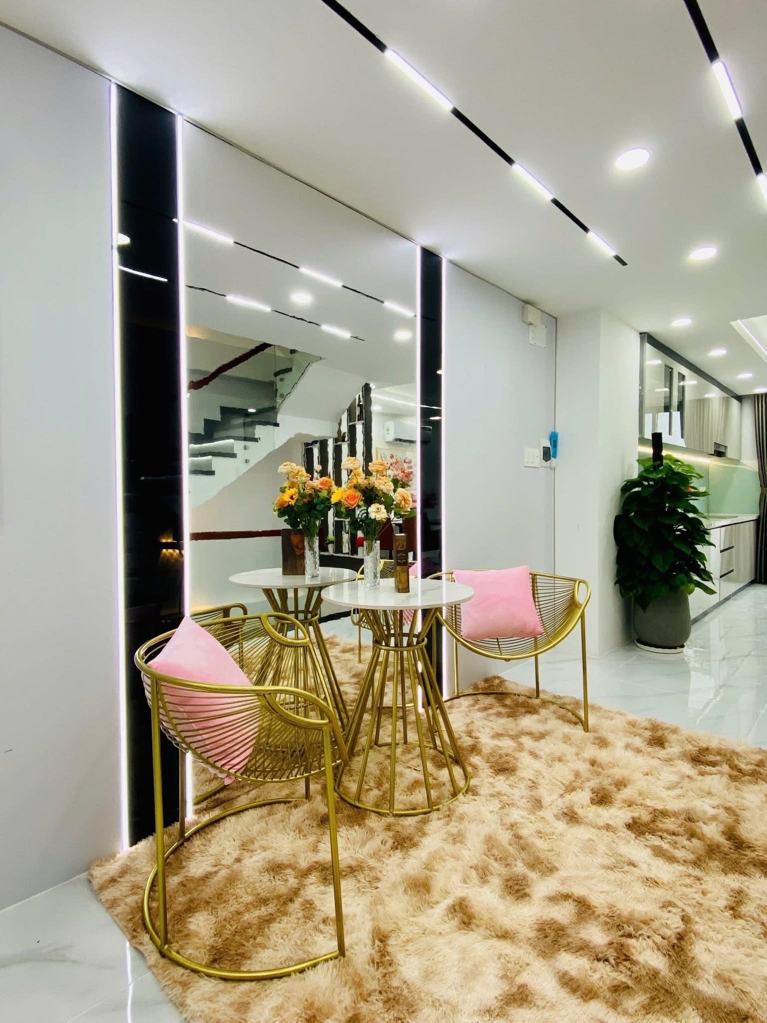 BÁN NHÀ 5 TẦNG CÓ THANG MÁY - Đ.THỐNG NHẤT P15 - NHÀ 2 MẶT HẺM XE HƠI - CHỈ 9.68 TỶ TL