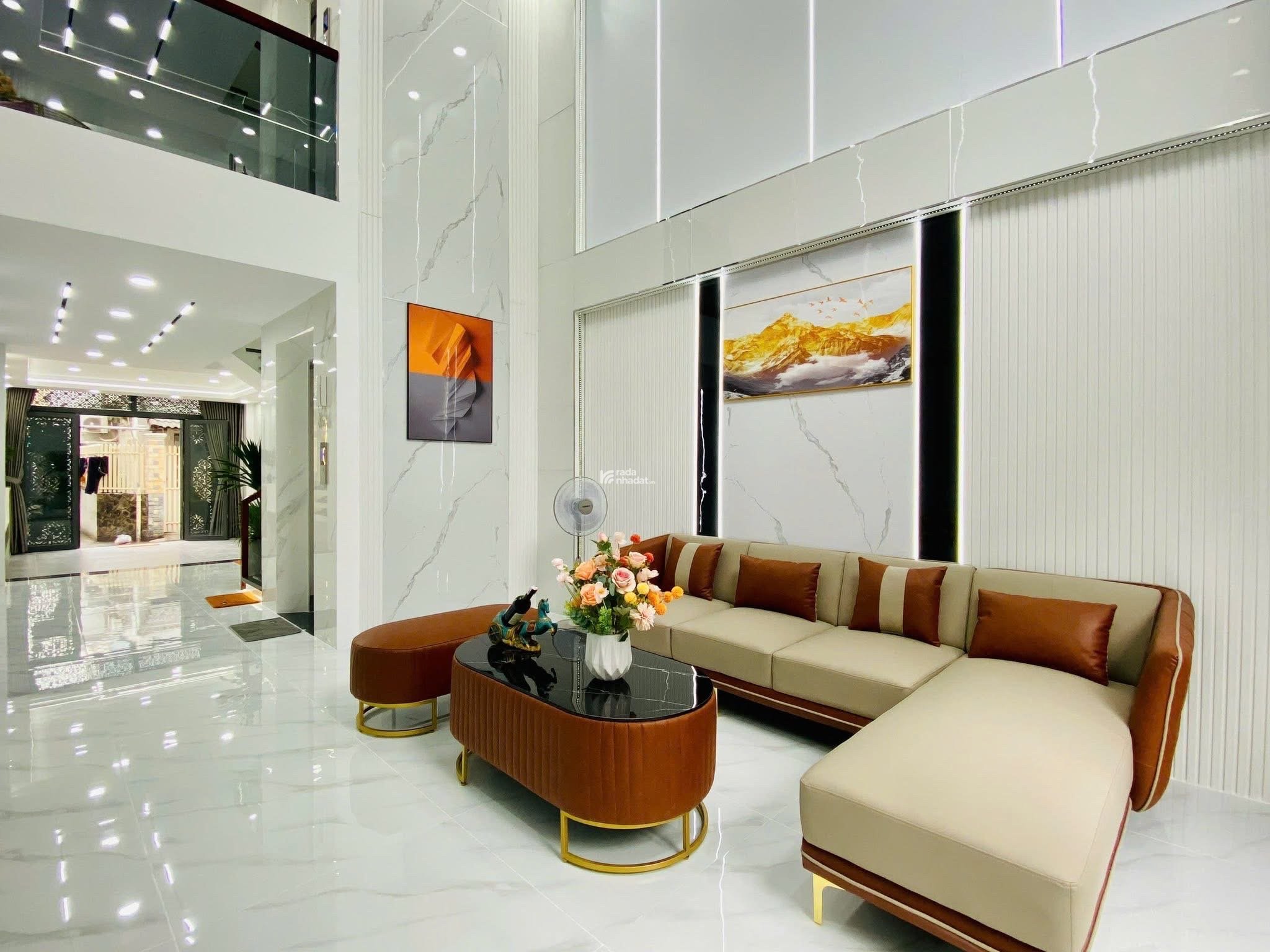 BÁN NHÀ 5 TẦNG CÓ THANG MÁY - Đ.THỐNG NHẤT P15 - NHÀ 2 MẶT HẺM XE HƠI - CHỈ 9.68 TỶ TL