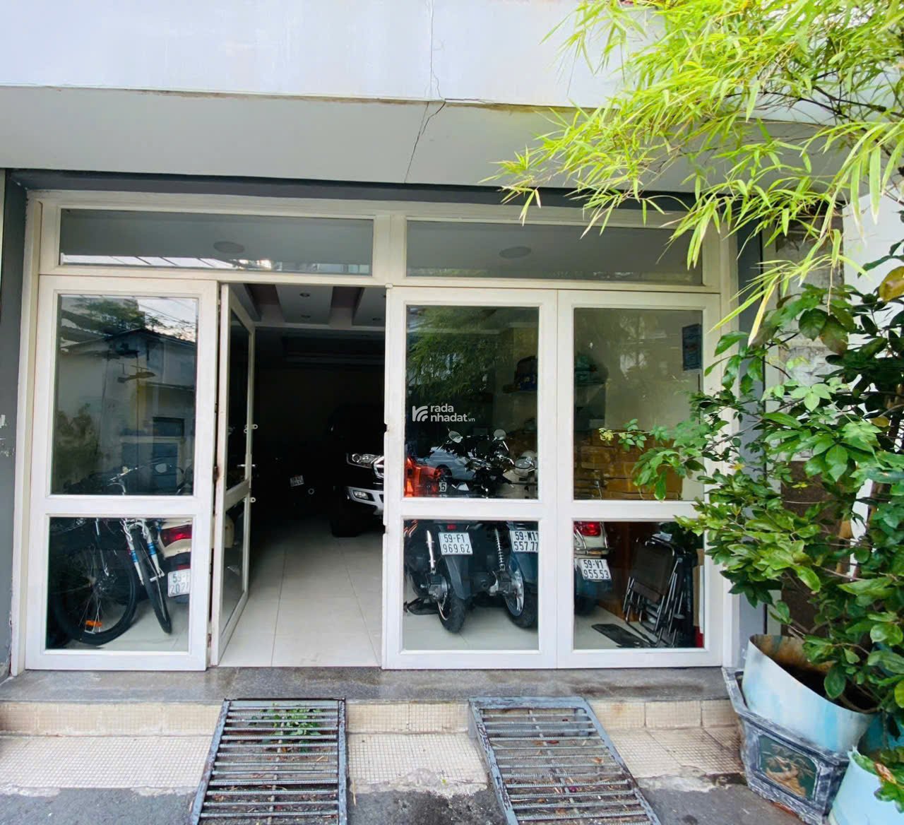 BÁN NHÀ HẺM XE HƠI LÊ VĂN SỸ QUẬN 3 - 5 TẦNG NHÀ ĐẸP - GIÁ 15.6 Tỷ TL