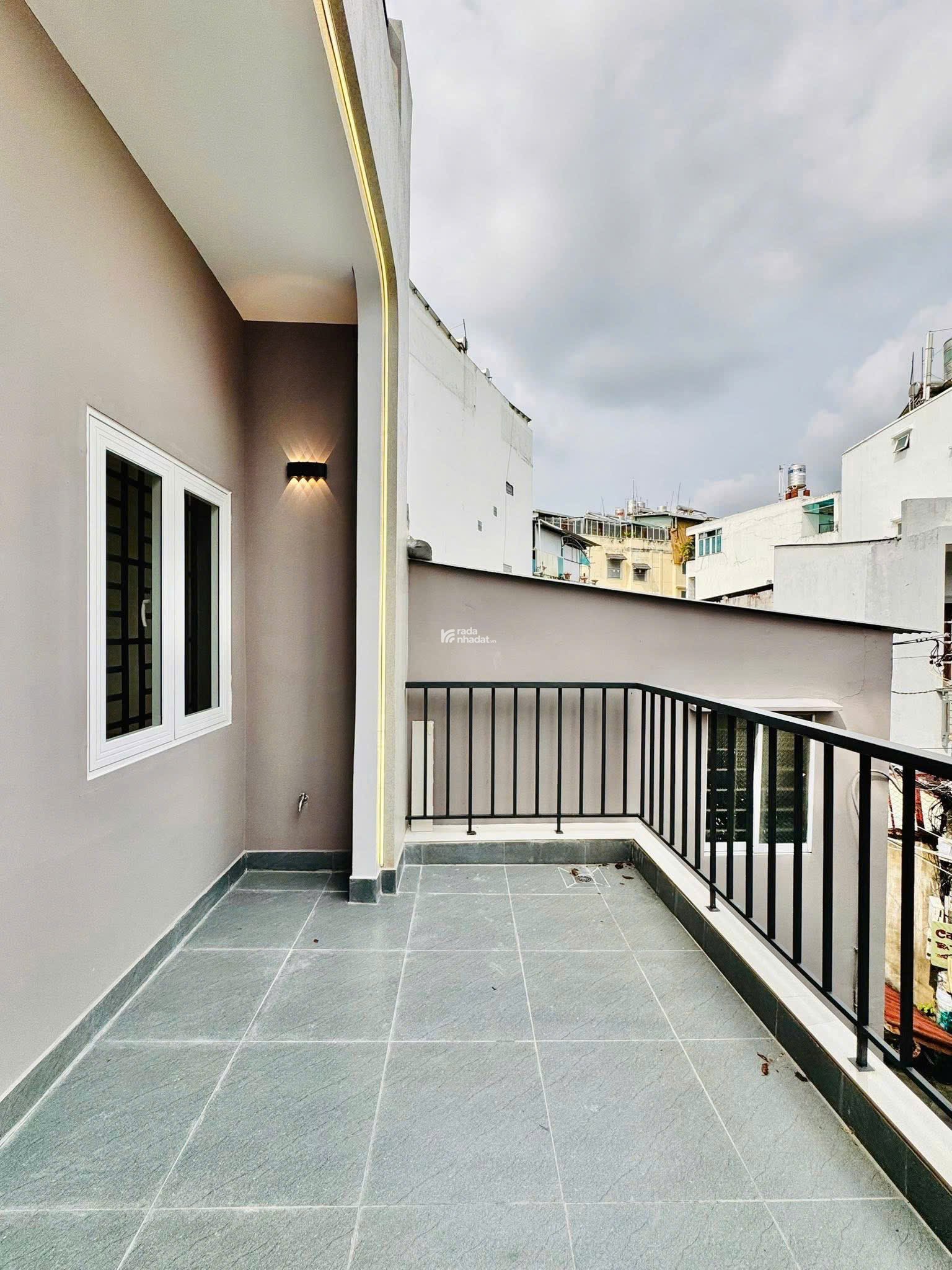 Bán nhà HXH mới toanh 2 tầng 56,6m2, Đỗ Thúc Tịnh, Gò Vấp, Giá 4 tỷ 570 tr TL/ SHR Sang tên ngay