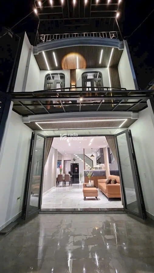 Nhà Phạm Văn Bạch, 52m2, 4PN, full nội thất cao cấp, chỉ 5.25 tỷ TL