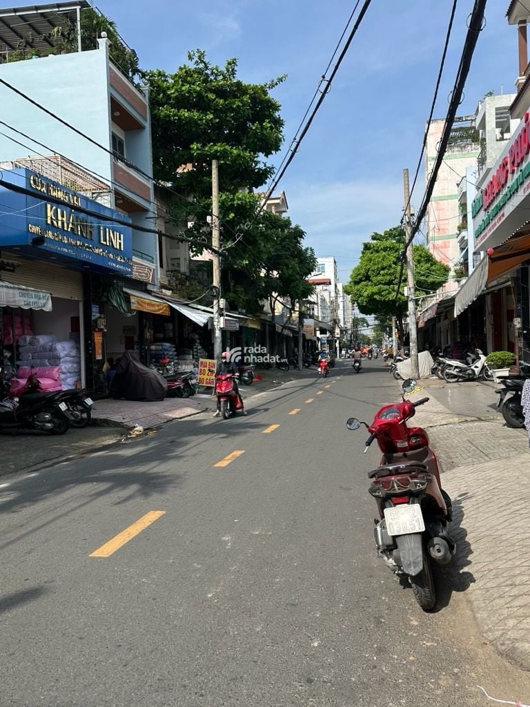 NGAY CHỢ VẢI, HẺM XE HƠI PHÚ THỌ HÒA, TÂN PHÚ, 85M2 HIẾM CÓ. GIẢM 550TR CHỈ 18.5T TL TỐT