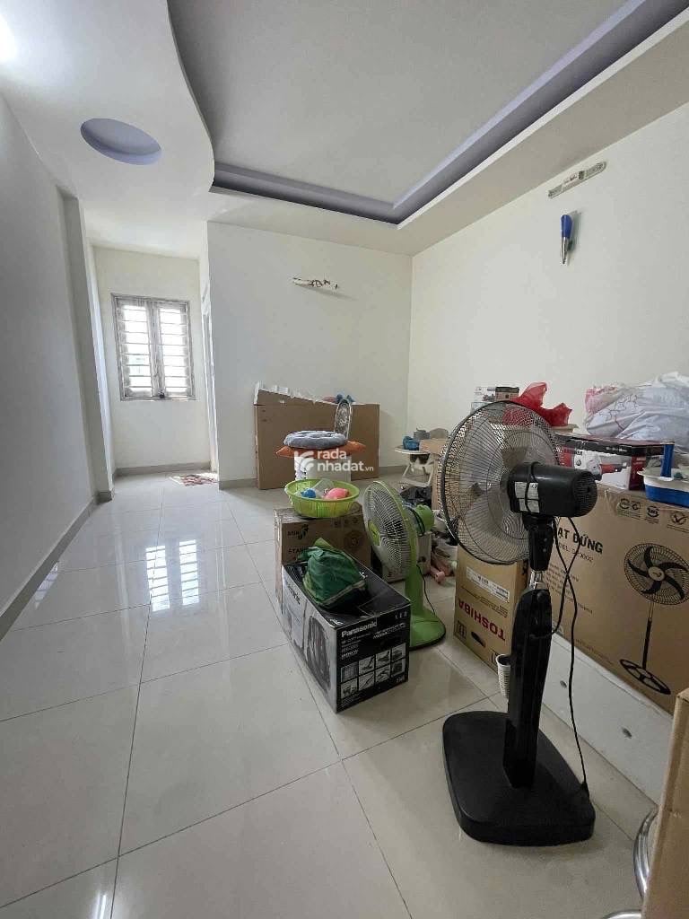 Bán nhà 2 mặt tiền hẽm đuòng mã lò bình hưng hoà a