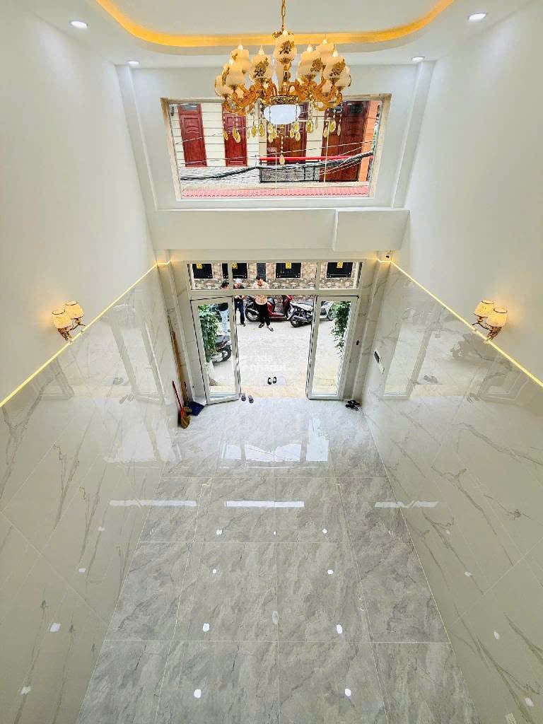 Gần mặt tiền Nguyễn Văn Khối Hạnh Thông (P9) Gò Vấp Hẻm xe hơi 4x16m 5 tầng Giá 10.2Tỷ