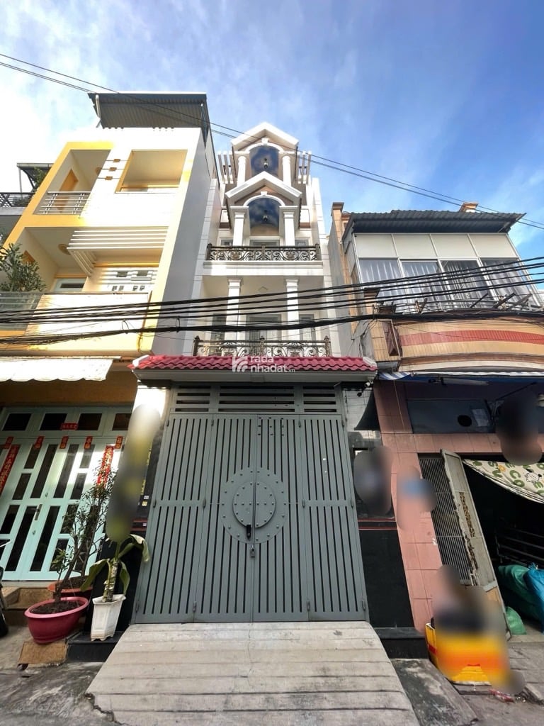  Ngang 4.2m dài 18m, công nhận đủ 70m2.  Vị trí gần Ngã tư Bốn Xã, Ao Đôi, giáp Tân Phú. 