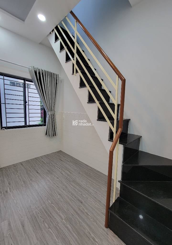 GIÁ RẺ ĐỖ NHUẬN, TÂN PHÚ, CHUẨN 2 TẦNG HIẾM CÓ. GIẢM 550TR CHỈ CÒN 2T TL TỐT