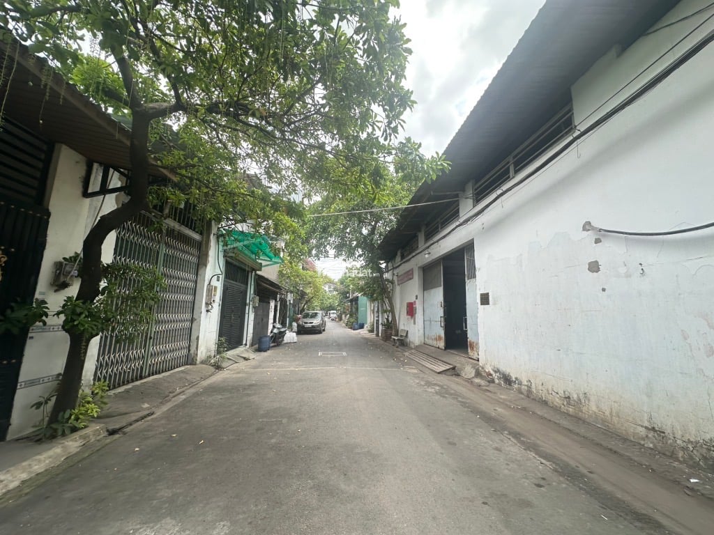 bán nhà gần gò xoài bình hưng hoà a