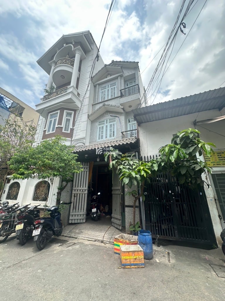 bán nhà gần gò xoài bình hưng hoà a