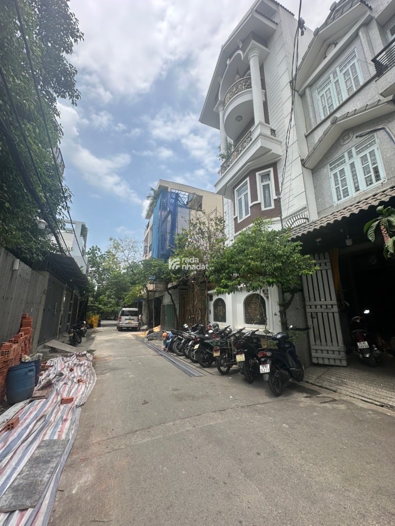 bán nhà gần gò xoài bình hưng hoà a