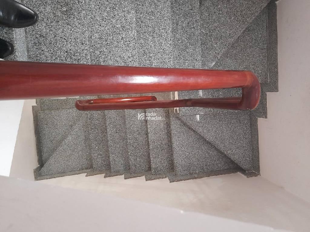 Bán gấp nhà phố 5 Tầng BTCT CMT8 Q3 Gần Metro, CV Lê Thị Riêng, Giá chỉ 3,9 tỷ