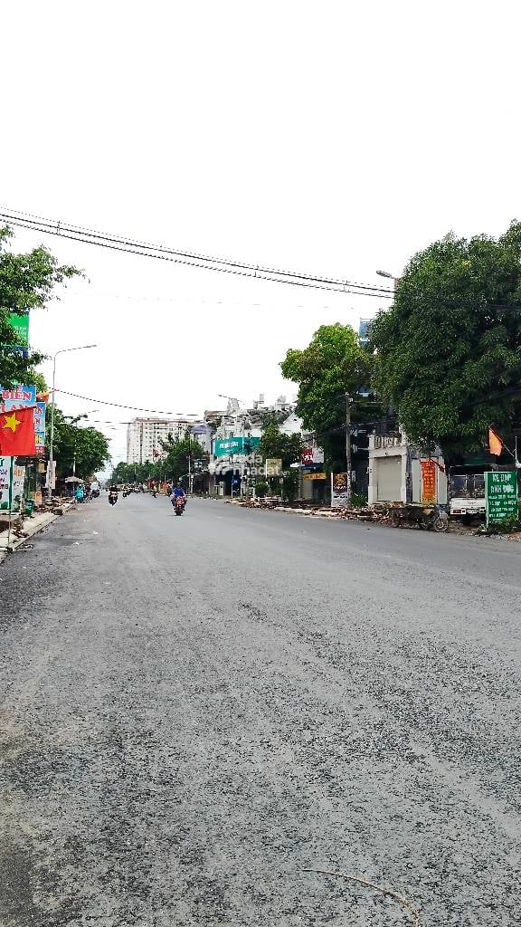 BÁN NHÀ MẶT TIỀN QUỐC LỘ 1A 420M2 20.5 TỶ 60TR/THÁNG TRUNG TÂM BÌNH HƯNG HÒA B 