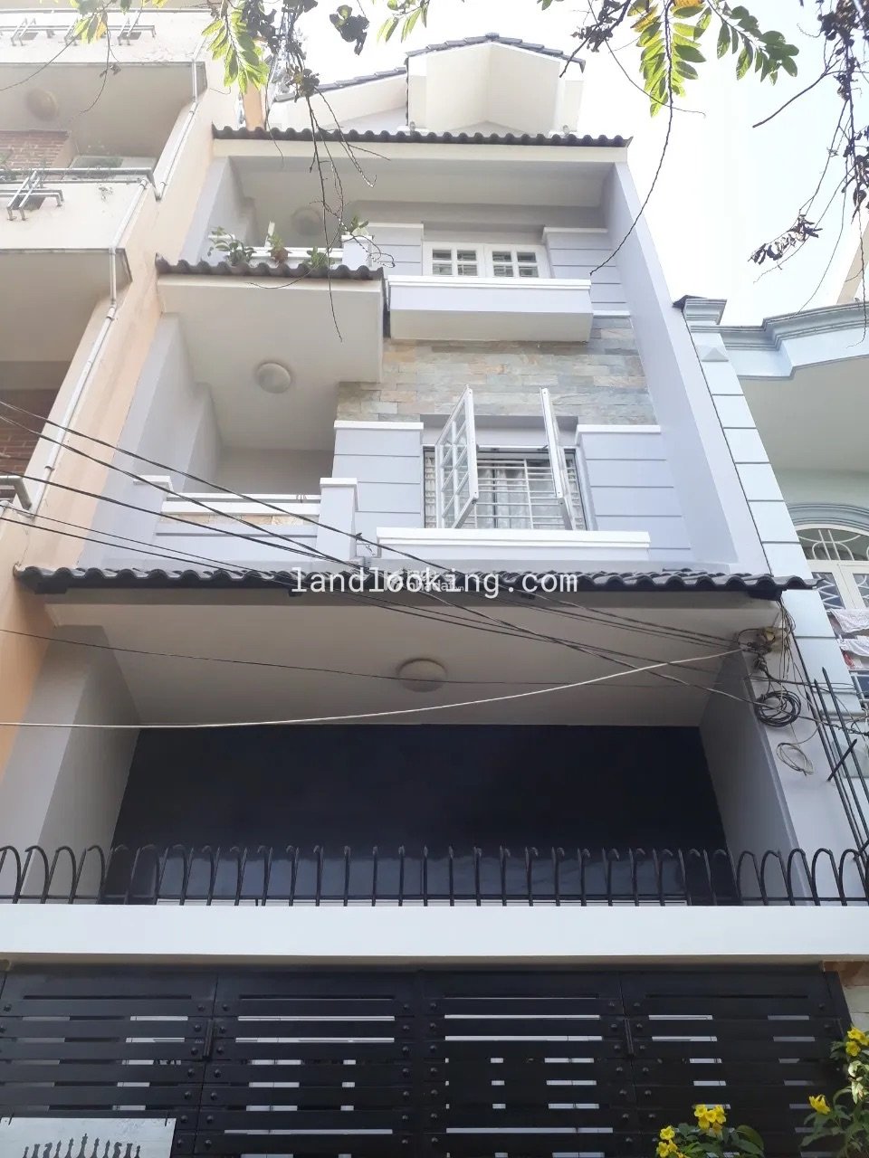 NHÀ MỚI CỨNG-Tặng nội thất hơn 3 Tỷ-Hẻm Xe Tăng Nguyễn Văn Đậu-5 Tầng, 4x14m-10.x Tỷ TL Chính chủ!