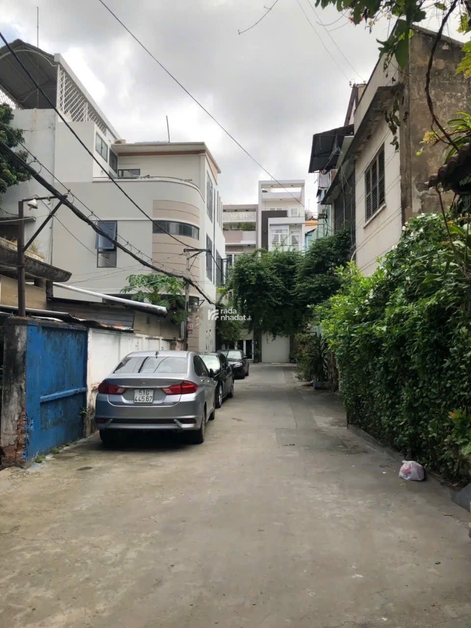 NHÀ MỚI CỨNG-Tặng nội thất hơn 3 Tỷ-Hẻm Xe Tăng Nguyễn Văn Đậu-5 Tầng, 4x14m-10.x Tỷ TL Chính chủ!