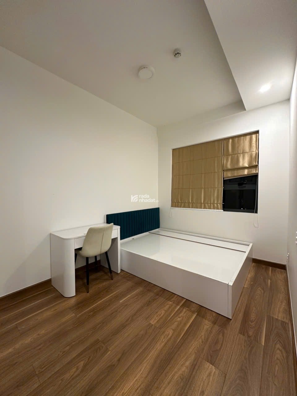 Cho thuê 2PN1WC - 10 triệu/tháng - Tầng 17 hướng Tây - Q7 Riverside