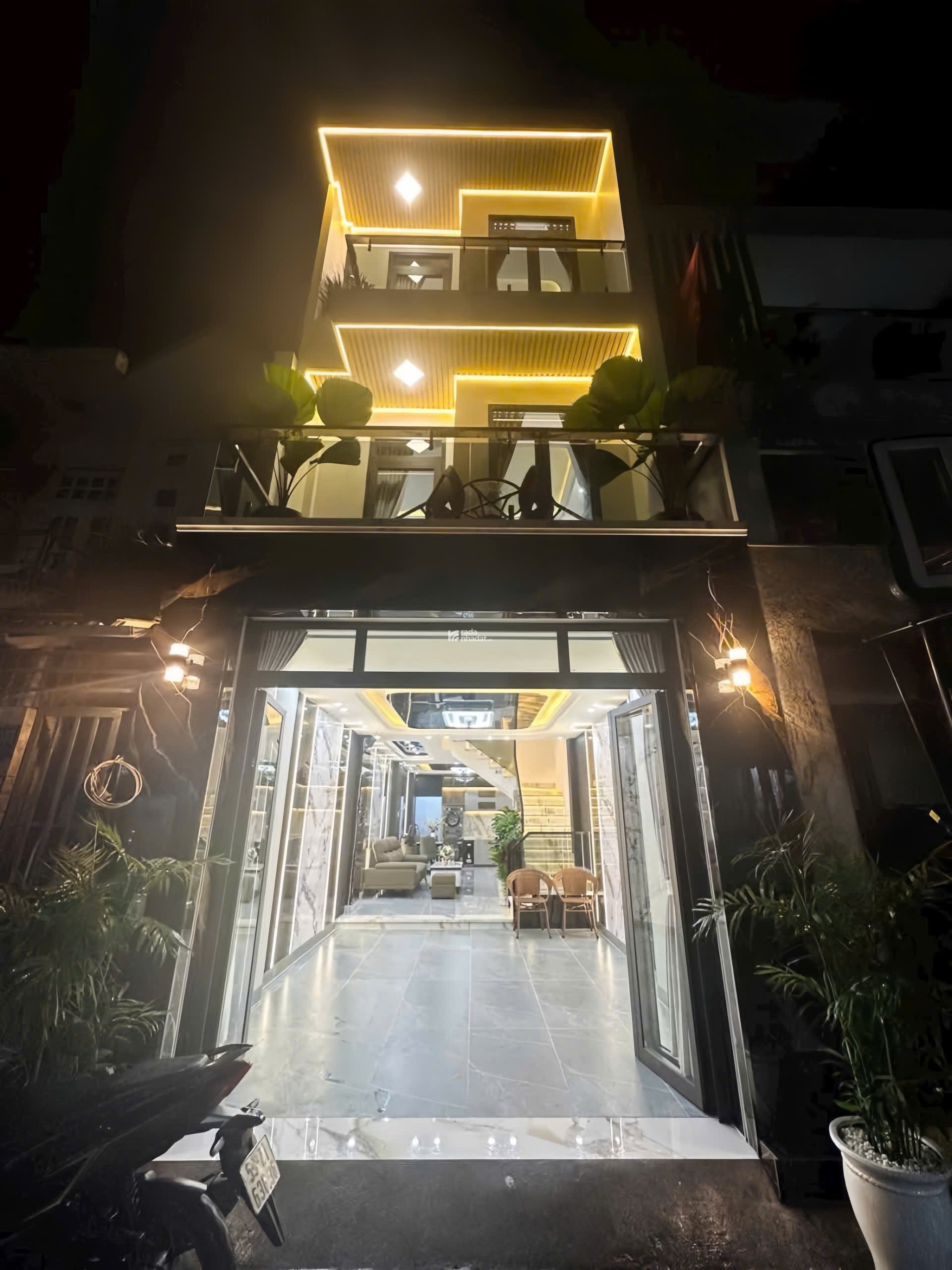 Nhà đẹp giá ngộp ngay Phạm Hữu Chí, Quận 5, 60m2 thích hợp mua ở hoặc cho thuê giá 4 tỷ 250 TL