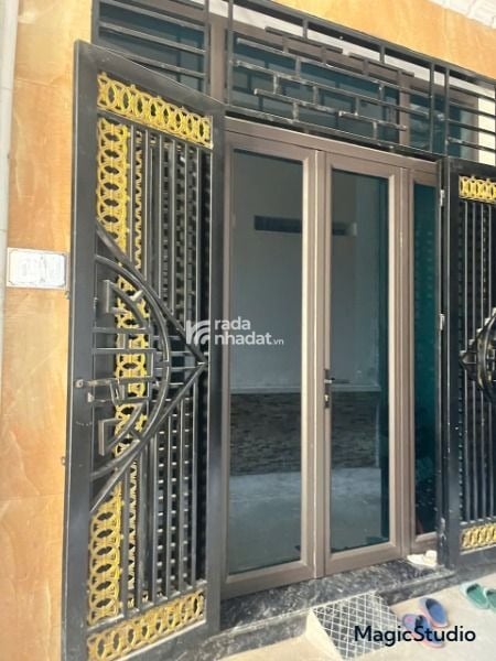  3 BƯỚC RA HOÀNG QUỐC VIỆT - 6 TẦNG - MT 5M - 40M2 - NỞ HẬU - Ô CHỜ THANG MÁY