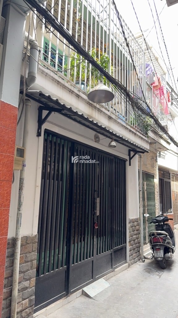 chính chủ bán gấp nhà Quang Trung