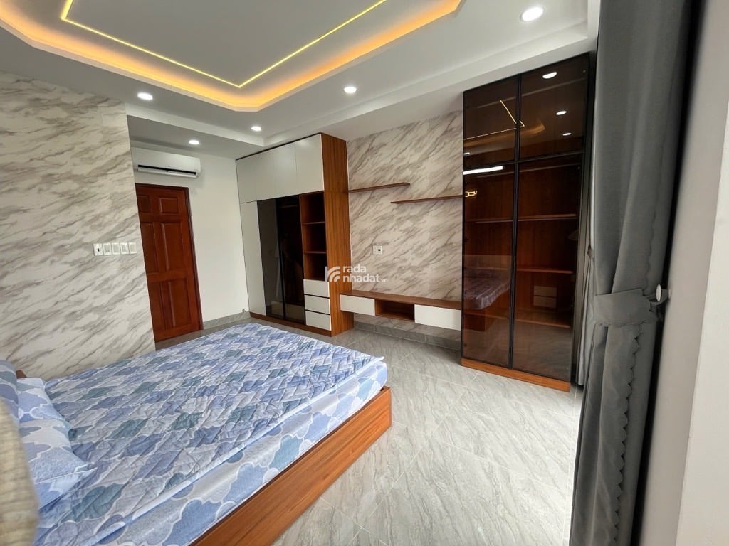 NHÀ MỚI THIẾT KẾ ĐẸP - HẺM XE HƠI THÔNG NGAY NGÃ TƯ 4 XÃ - HƯƠNG LỘ 2 - GIÁP TÂN PHÚ - 5 TẦNG - FUL