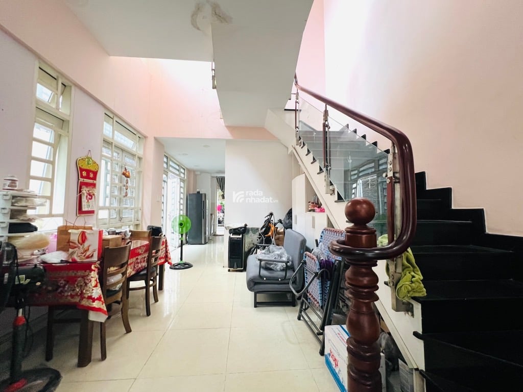 HIẾM HIẾM _ CHỢ HÓC MÔN 256M2 THỔ SHR _ SỔ VUÔNG A4  XE HƠI NGỦ TRONG NHÀ _ 24tr/M2