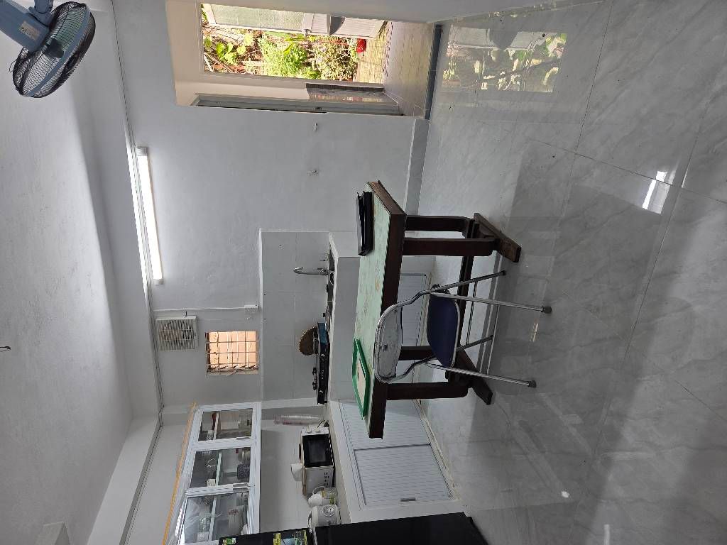Nhà HXH Nguyễn Hữu Tiến, 75m2, 3.9x19.2, 3PN, xây kiên cố, nhà mát mẻ