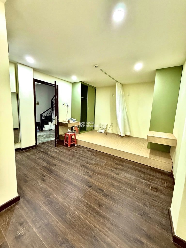 SÁT Q1. HẺM XE HƠI XÔ VIẾT NGHỆ TĨNH, BÌNH THẠNH, 90M2 TIỆN XÂY. GIẢM 350TR CHỈ CÒN 18T TL 