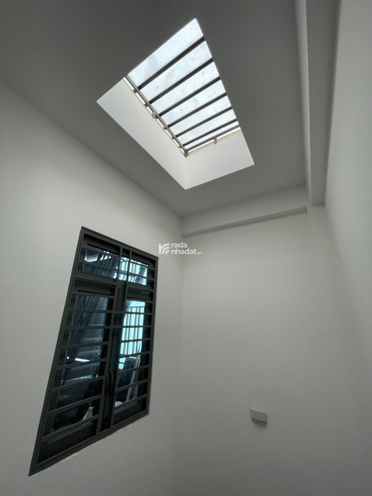 Các trục đường chính: Tây Lân, Hương Lộ 2, Liên Ấp 1-2-3, Cây Cám, Kênh Tham Lương...