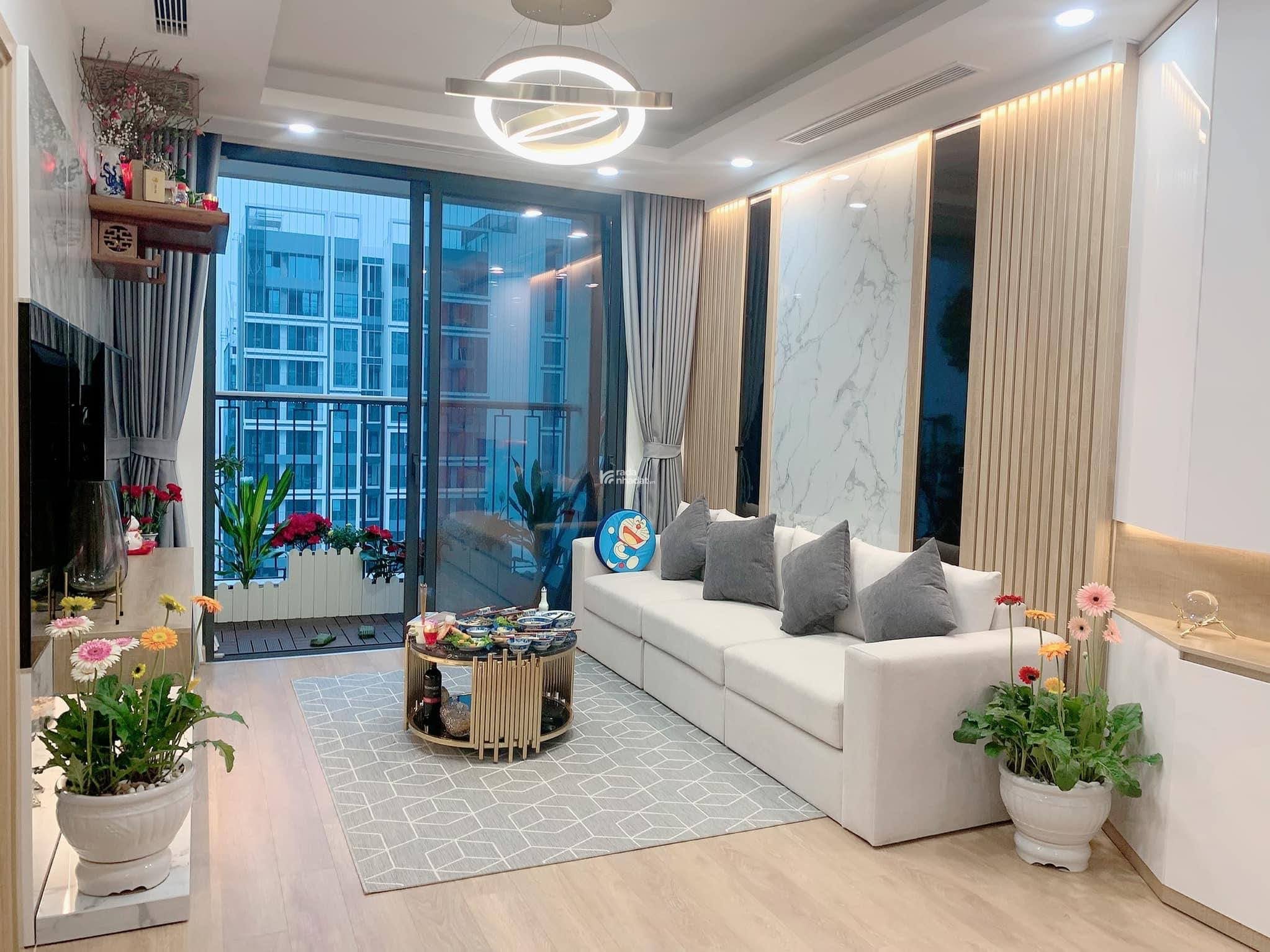 Chính chủ cần bán căn 93m Cc Golden West - 2 Lê Văn Thiêm full Nội Thất