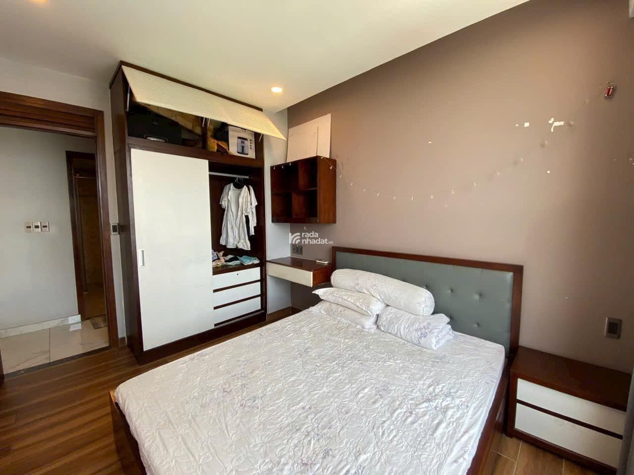 Cho thuê chung chư 282 Lĩnh Nam. Căn hộ 3 ngủ 92,7m2 đầy đủ nội thất. Tầng trung thoáng mát