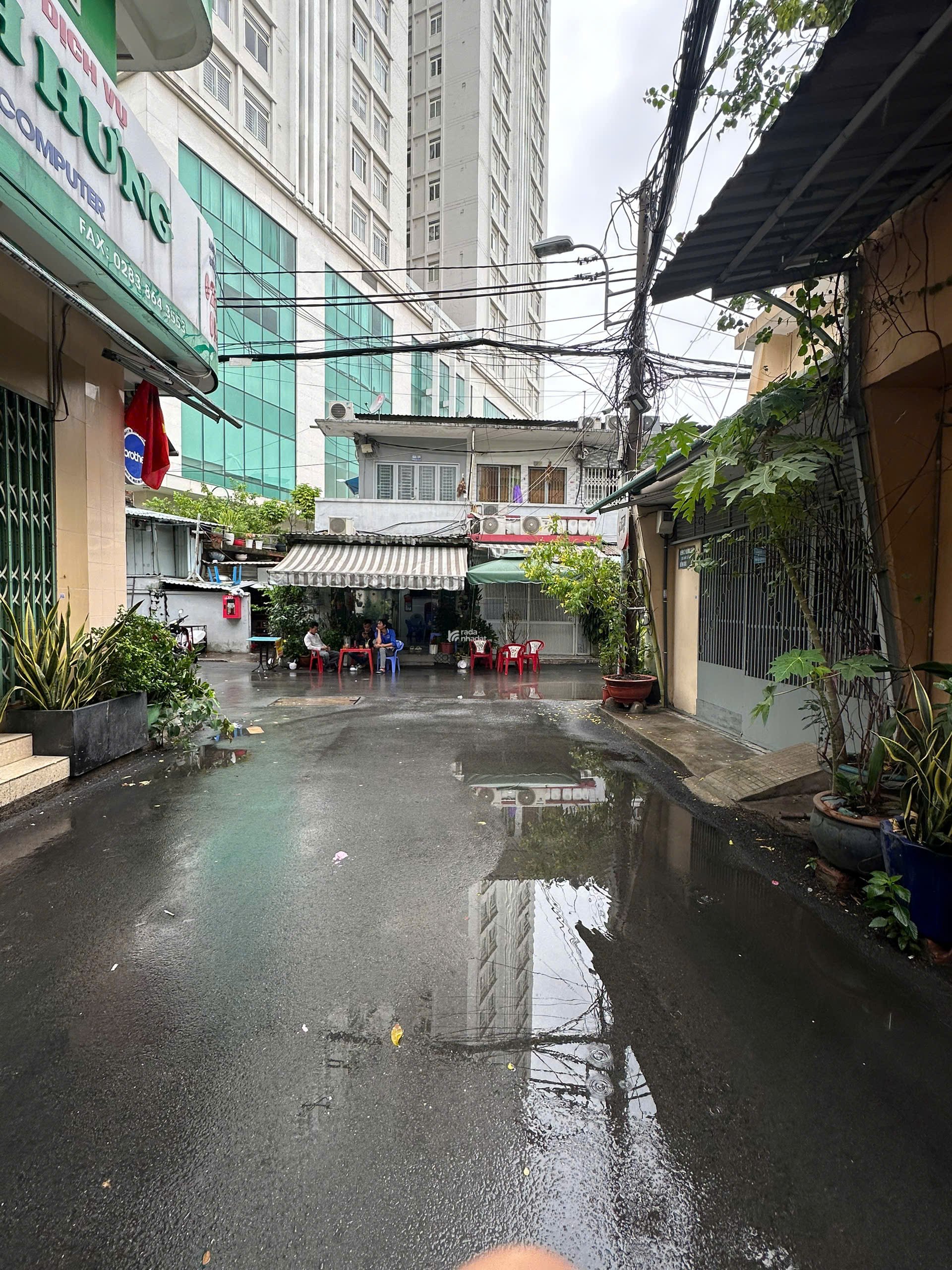 Bán nhà xe hơi đậu ngay cửa Lê Văn Sỹ,3.7x15m,nở hậu 4.4m,trệt2l,mái đúc thêm 1T,cn 54m2, 11,6 tỷ