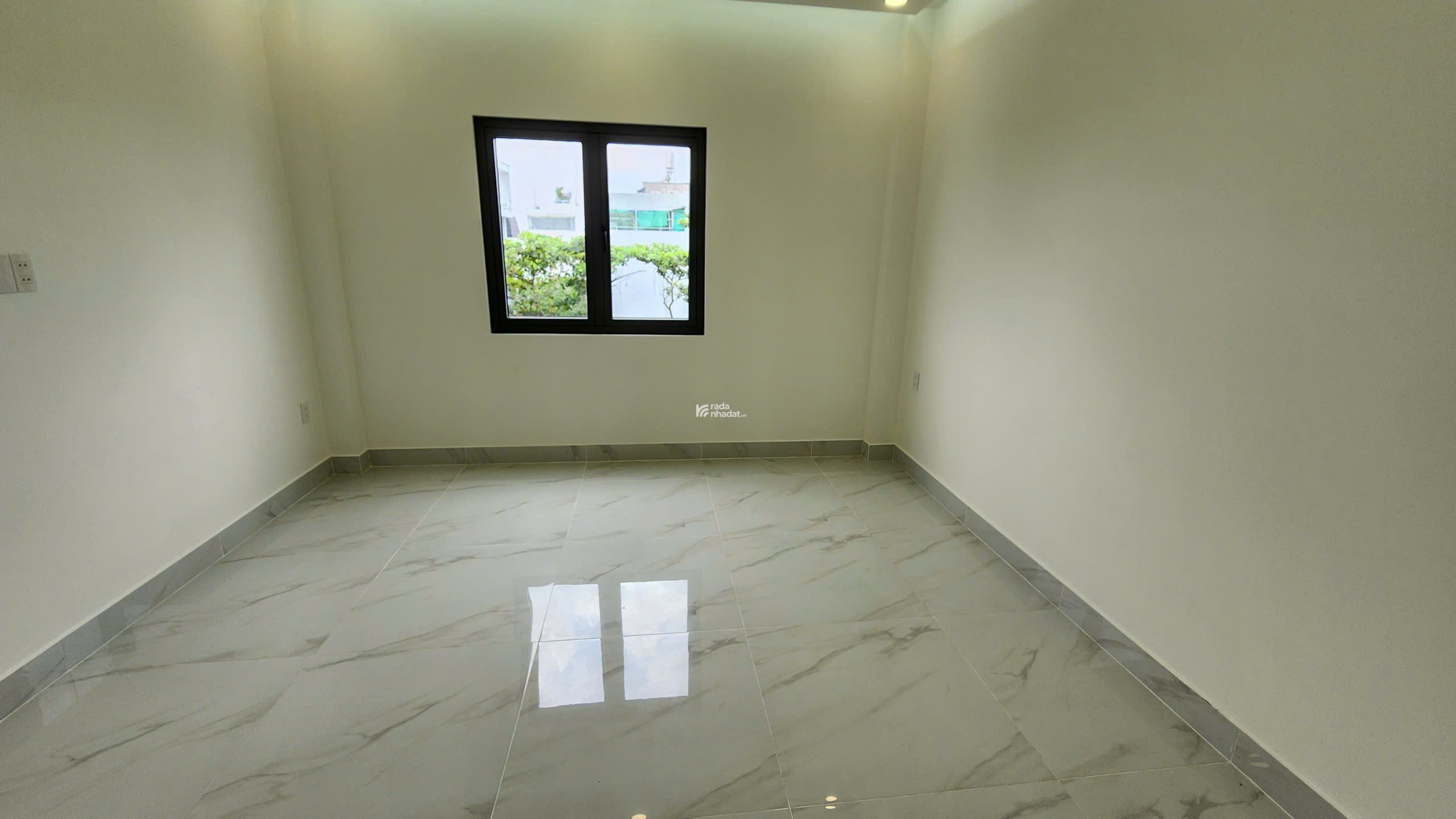 BÁN NHÀ HẺM THÔNG XE HƠI - 3 TỶ NHẬN NHÀ - VỊ TRÍ HẺM THẠNH LỘC 15, P.AN PHÚ ĐÔNG, Q.12