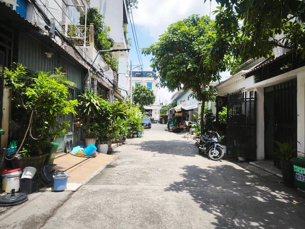 HÀNG HIẾM - NHÀ 4 TẦNG HẺM XE TẢI - NGANG KHỦNG 5.5M - KỀ BÊN AEON MALL TÂN PHÚ