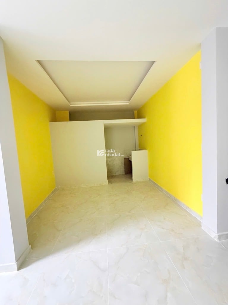 HẺM XE HƠI 373 LÝ THƯỜNG KIỆT, TÂN BÌNH, 50M2 CÓ KC Ở NGAY. GIẢM 350TR CHỈ CÒN 5.8T TL 