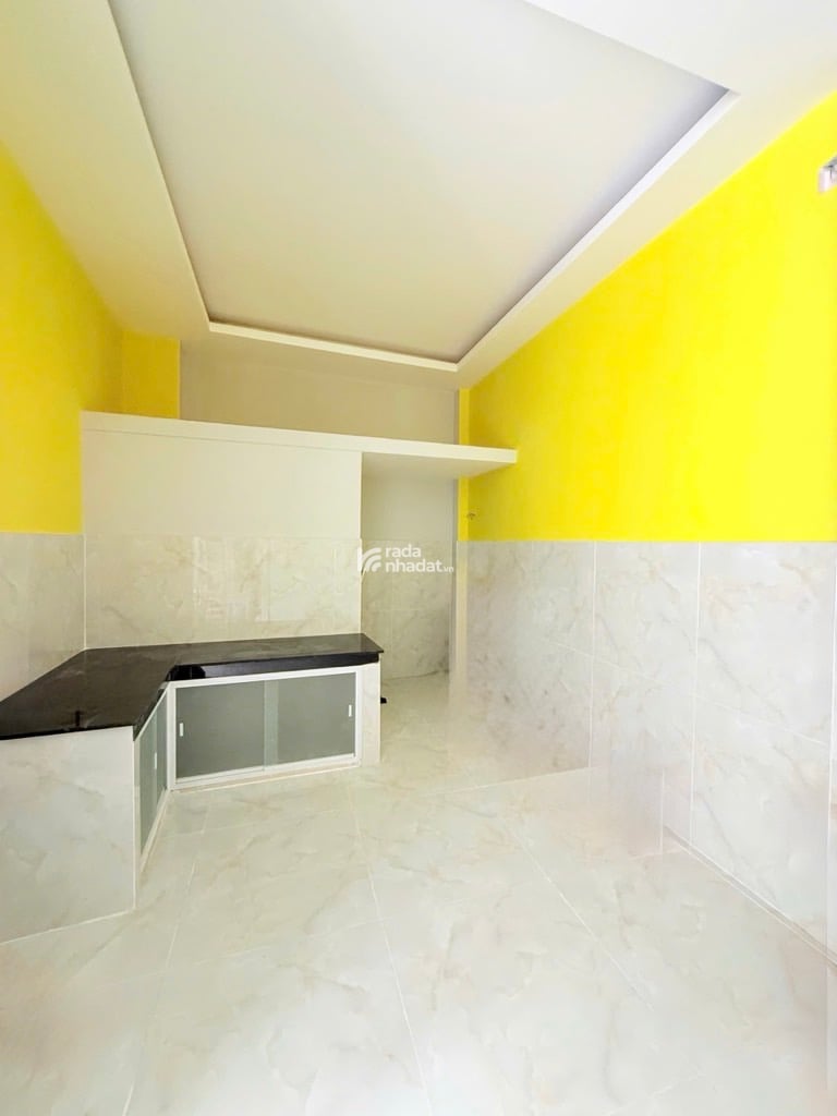 HẺM XE HƠI 373 LÝ THƯỜNG KIỆT, TÂN BÌNH, 50M2 CÓ KC Ở NGAY. GIẢM 350TR CHỈ CÒN 5.8T TL 